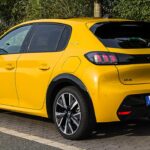 Peugeot 208 1.6 Allure AT 2023 foto 2